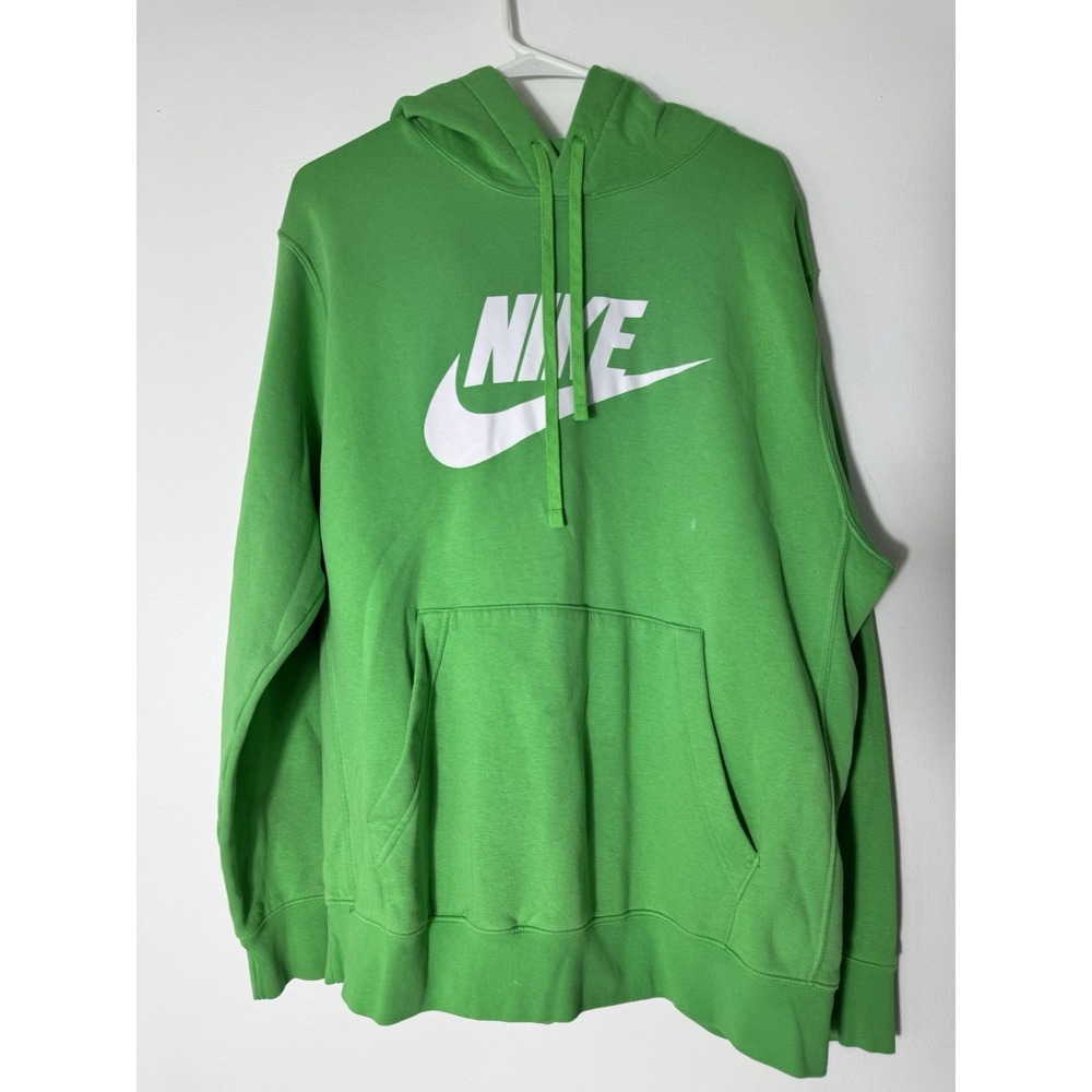 Nike Men's Hoodie Sportswear Club Fleece Active Graphic Pullover Hoodie Large